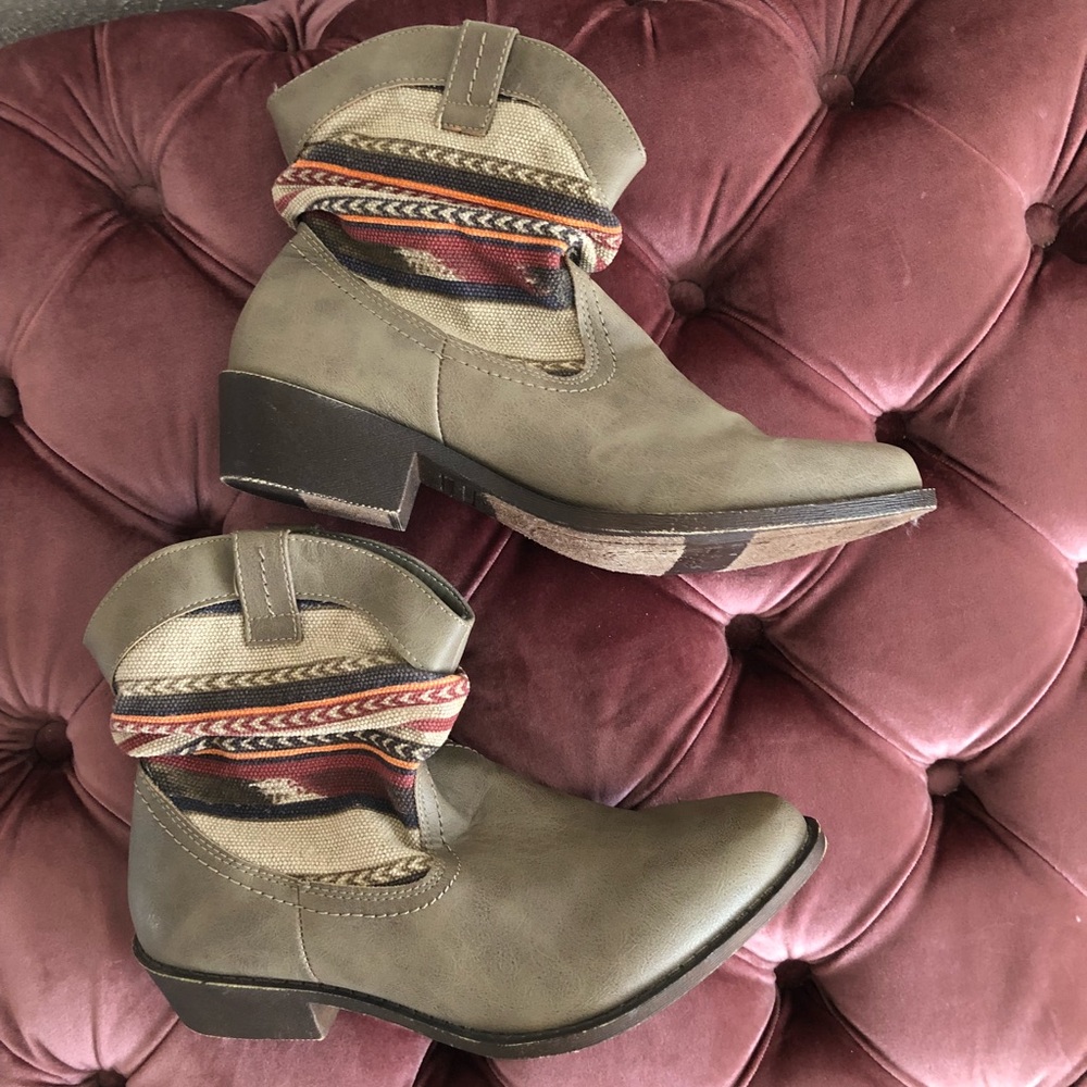 UnionBay Western Boots